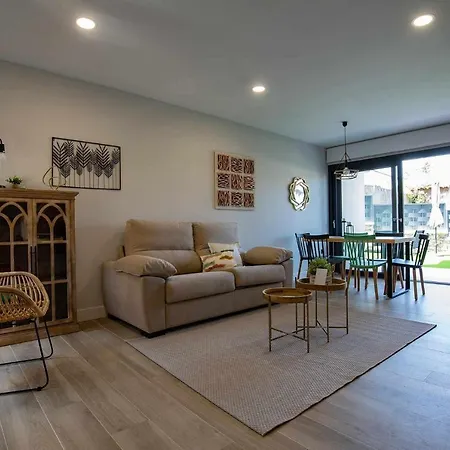 Adosado Marea Baja 1 Zona De Playa Y Montana